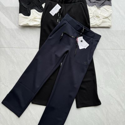 Premium Descente Pants Navy Knit Modern Style