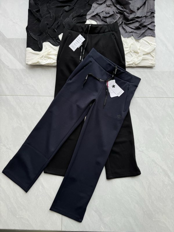 Premium Descente Pants Navy Knit Modern Style