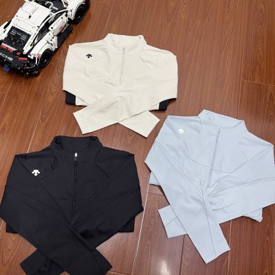 High Quality Descente Jackets Black Polyester Style