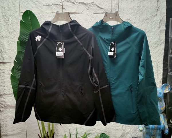 Best Selling Descente Long Sleeves Black Solid Style