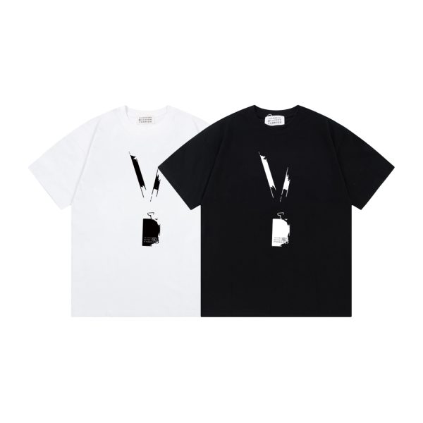 Luxury Margiela Short Sleeves Black Cotton Logo Style