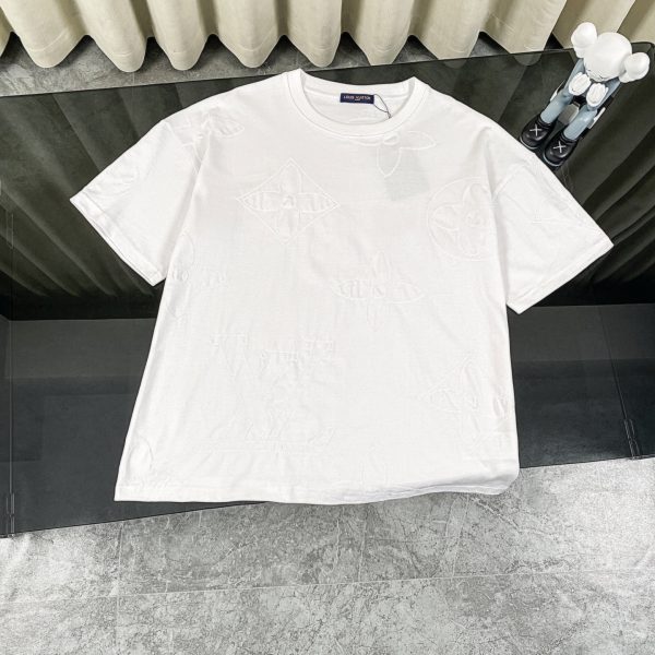 Luxury Louis Vuitton Short Sleeves White Knit Embroidered Style