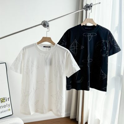 Best Selling Louis Vuitton Short-Sleeved T-Shirt Black Monogram Style