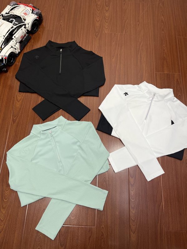 Luxury Descente Sports Tops Black Classic Luxury