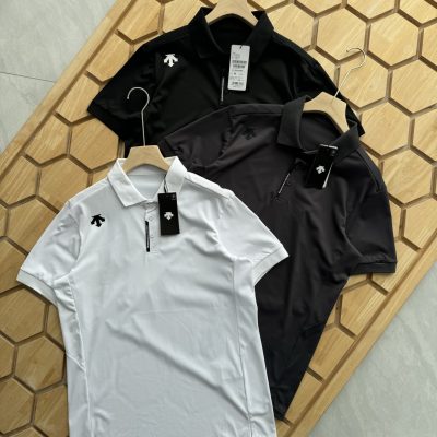 High Quality Descente Short-Sleeved Black Logo Style
