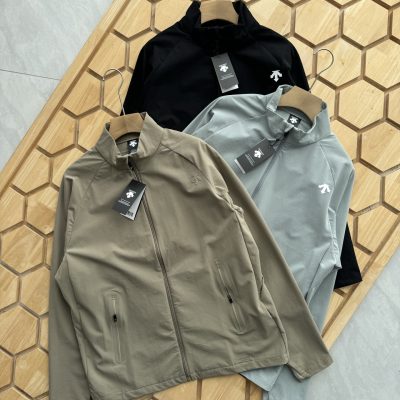Premium Quality Descente Coats Black Sporty Style