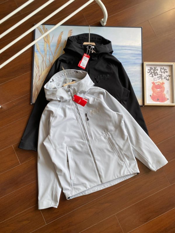 Premium Helly Hansen Coat Black Fleece Breathable Style