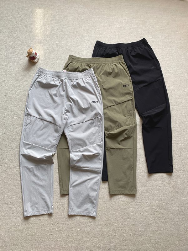 Premium Helly Hansen Trousers Black Urban Luxury