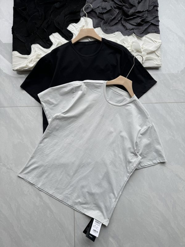 Premium Descente Short-Sleeved Shirts Black Style
