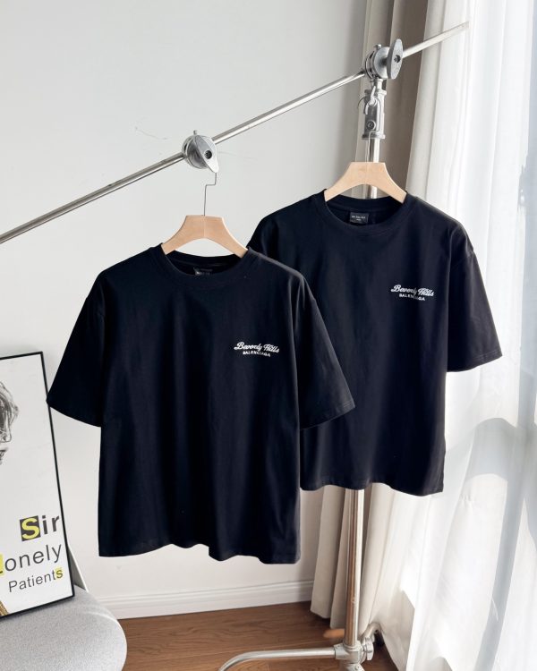 Luxury Balenciaga Short-Sleeved Shirt Black Logo Style
