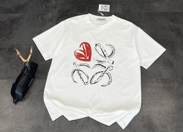 Luxury Loewe Short Sleeves Red Graphic Luxury