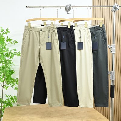 High Quality Louis Vuitton Cropped Pants Khaki Leather Casual Style