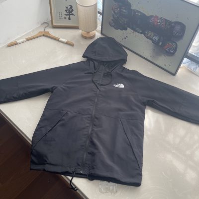 High Quality The North Face Coat Blue Classic Style
