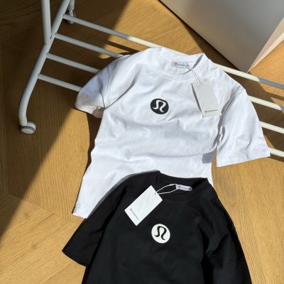 High Quality Lululemon Short Sleeves Black Leather Logo Luxury