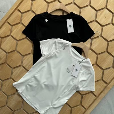 Luxury Descente Short-Sleeved Shirts Black Knit Classic Style