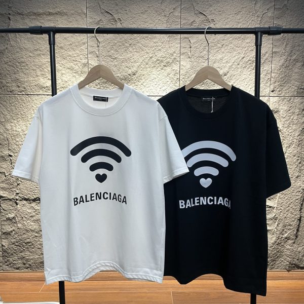 Premium Quality Balenciaga Short Sleeves Black Logo Luxury