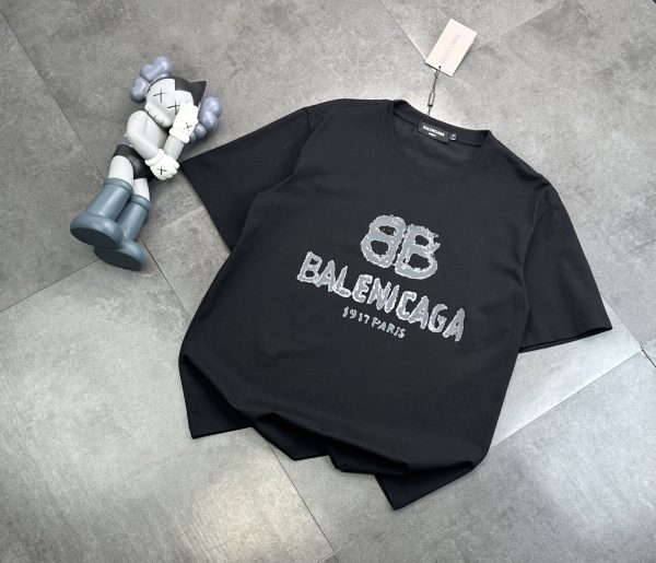 Premium Balenciaga Short Sleeves Black Collection