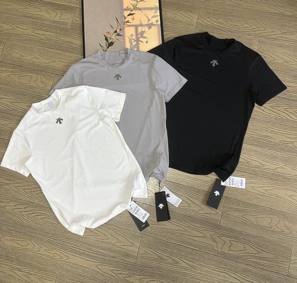 High Quality Descente Short Sleeves Black Breathable Luxury