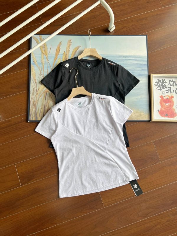 High Quality Descente Short Sleeves Black Silk Sporty Style