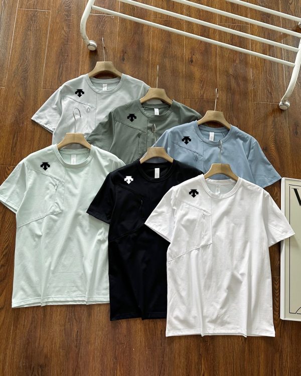 Premium Descente Short Sleeves Black Silk Breathable Style