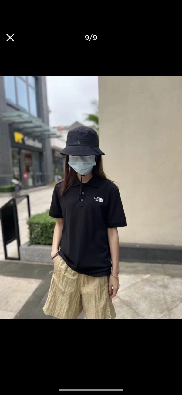 Premium Quality The North Face Short-Sleeved T-Shirts Black Cotton Embroidered Collection