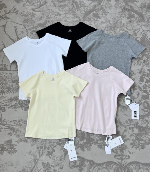 High Quality Lululemon Short Sleeves Black Knit Casual Style