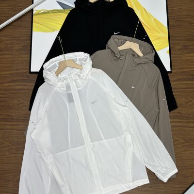 Luxury Nike Coats White Logo Luxury