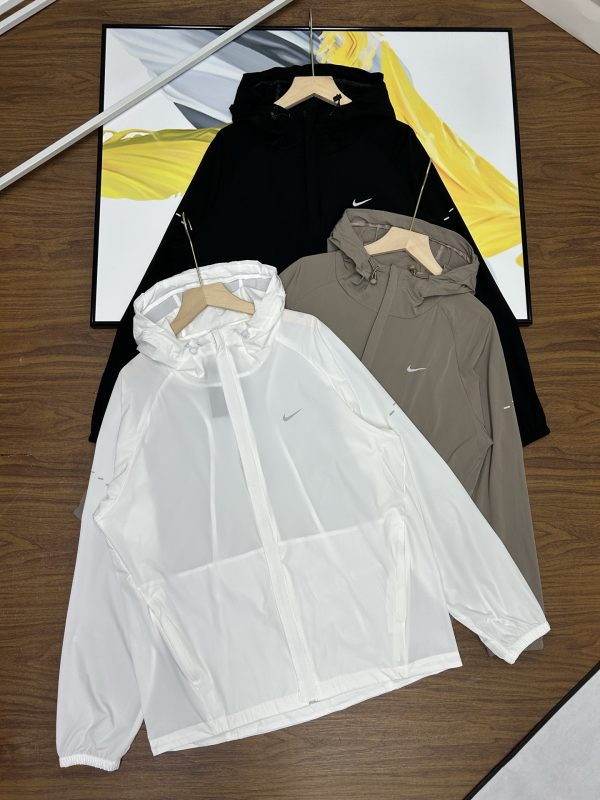 Luxury Nike Coats White Logo Luxury