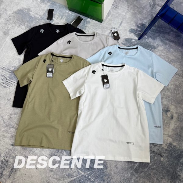 High Quality Descente Short Sleeves Black Cotton Classic Style