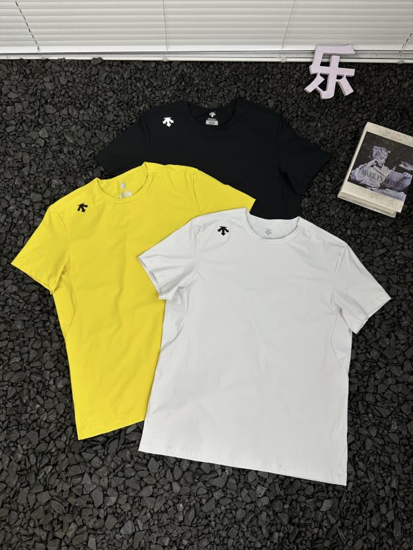 Best Selling Descente Short Sleeves Black Casual Style
