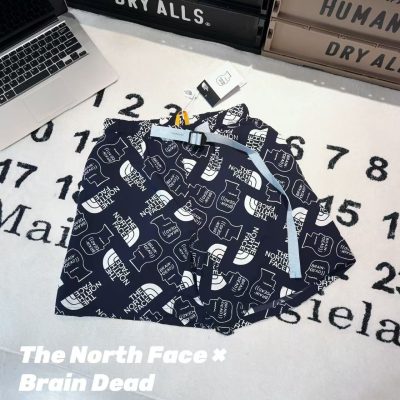 Luxury The North Face Shorts Navy Nylon Style