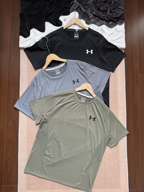 Premium Under Armour Short Sleeves Black Silk Breathable Luxury