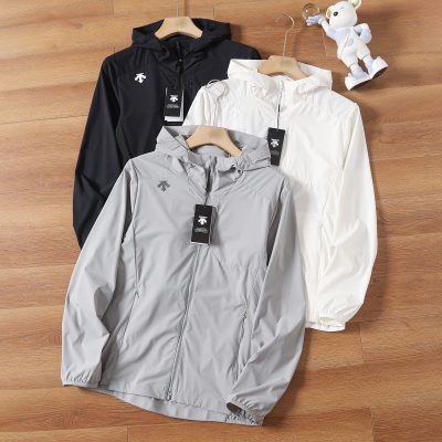 Premium Quality Descente Short-Sleeved Shirts Black Nylon Breathable Style