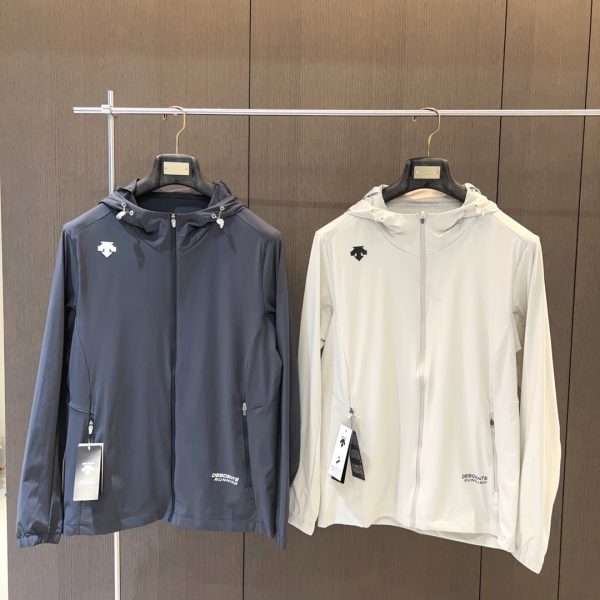 Premium Descente Coat White Casual Collection