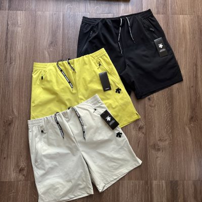 Best Selling Descente Shorts Black Knit Breathable Collection