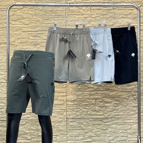 Luxury Descente Shorts Green Silk Breathable Style