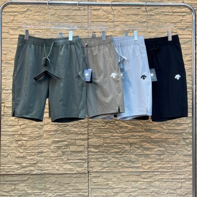 Luxury Descente Shorts Green Silk Casual Luxury