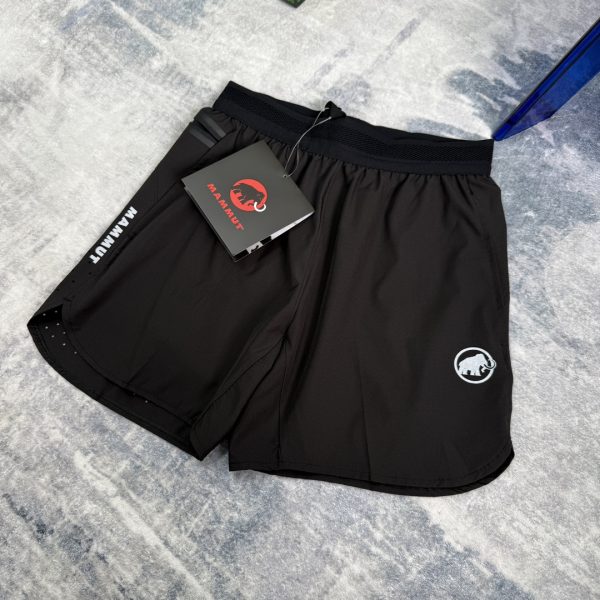 High Quality Mammoth Shorts Black Breathable Collection