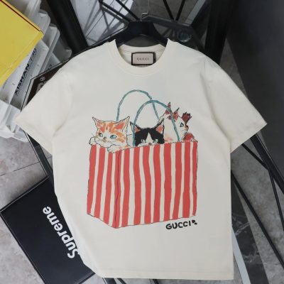Premium Gucci Short Sleeves Beige Print Luxury