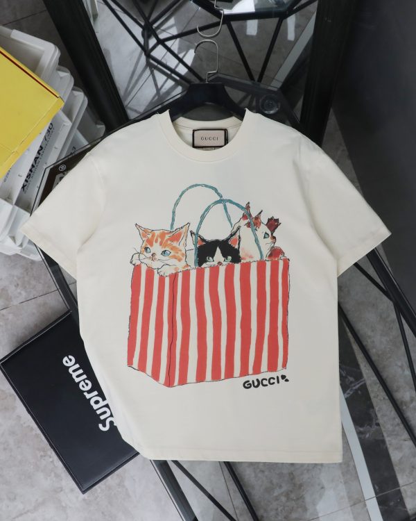Premium Gucci Short Sleeves Beige Print Luxury