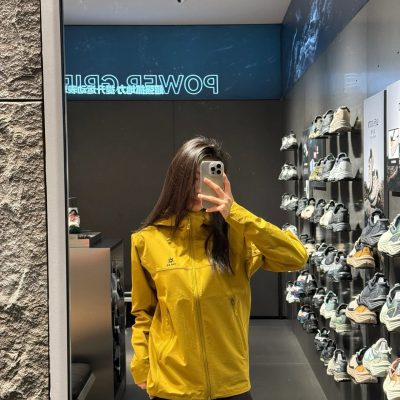 High Quality Love Coats Black Classic Luxury