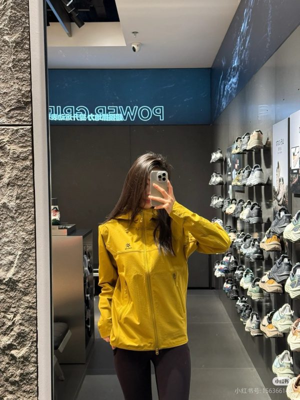High Quality Love Coats Black Classic Luxury