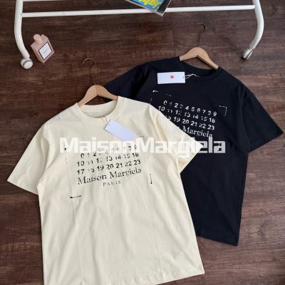 Premium Quality Margiela Short Sleeves Black Cotton Distressed Style