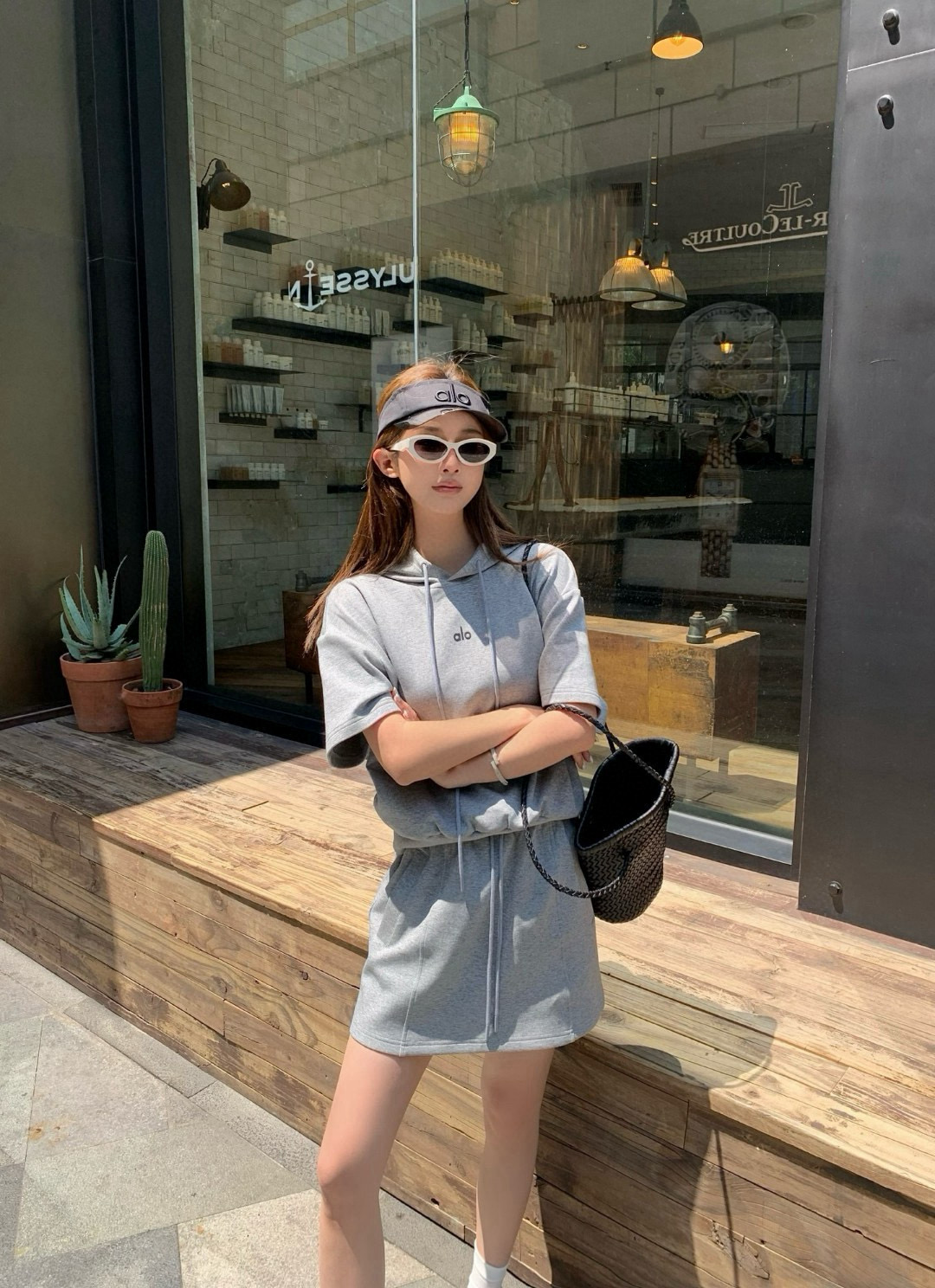 Premium Alo Short Sleeves Gray Print Style