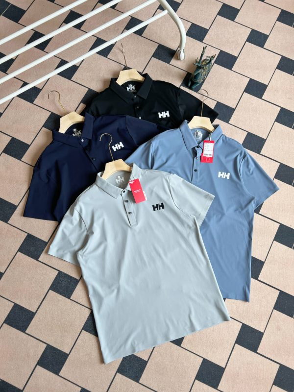 Luxury Helly Hansen Short-Sleeved Black Classic Luxury