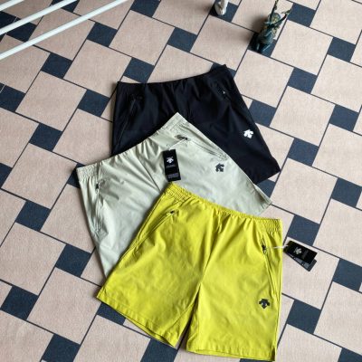 Premium Descente Shorts Black Breathable Collection
