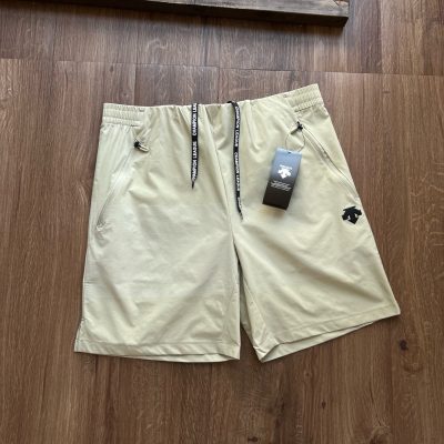 Premium Descente Shorts Black Breathable Style