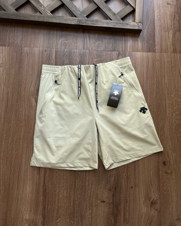 Premium Descente Shorts Black Breathable Style