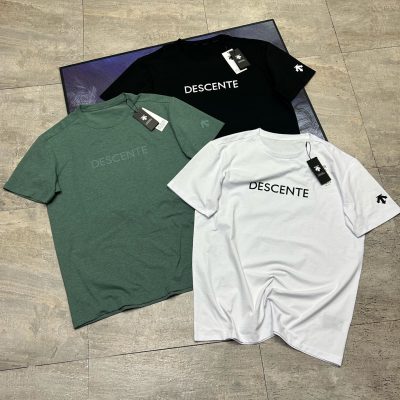 Premium Descente Short Sleeves Black Cotton Logo Luxury