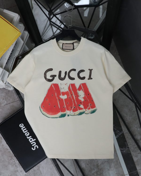 Luxury Gucci Short Sleeves Beige Print Collection